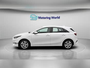 Used Kia Ceed 2023 for sale - 79693075: Photo