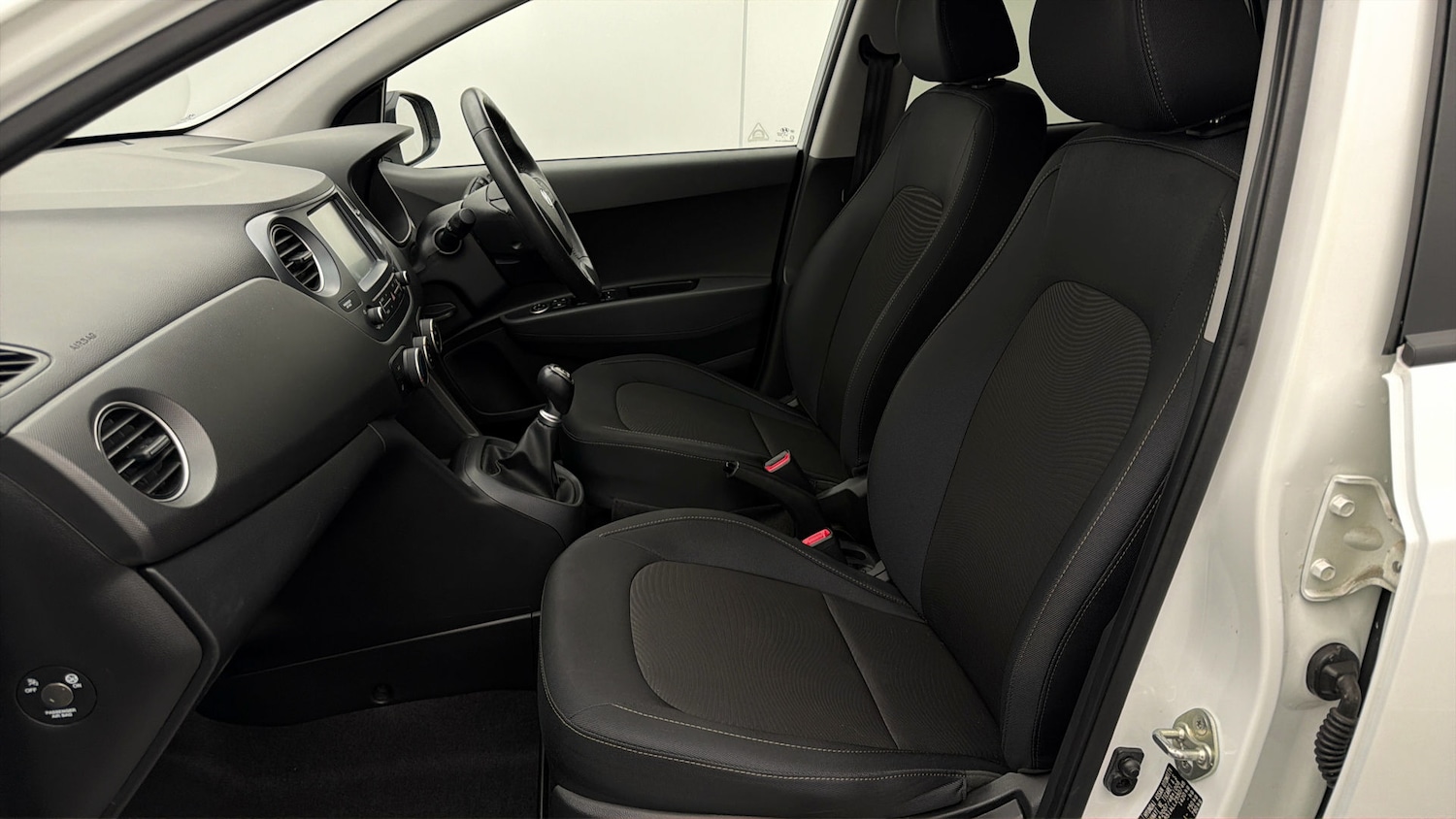 Used Hyundai i10 2019 for sale - 78210362: Photo 13