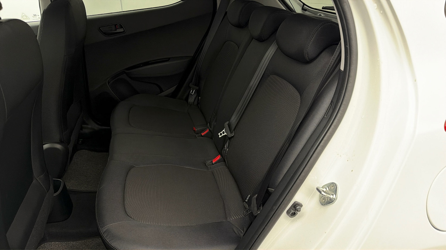 Used Hyundai i10 2019 for sale - 78210362: Photo 15