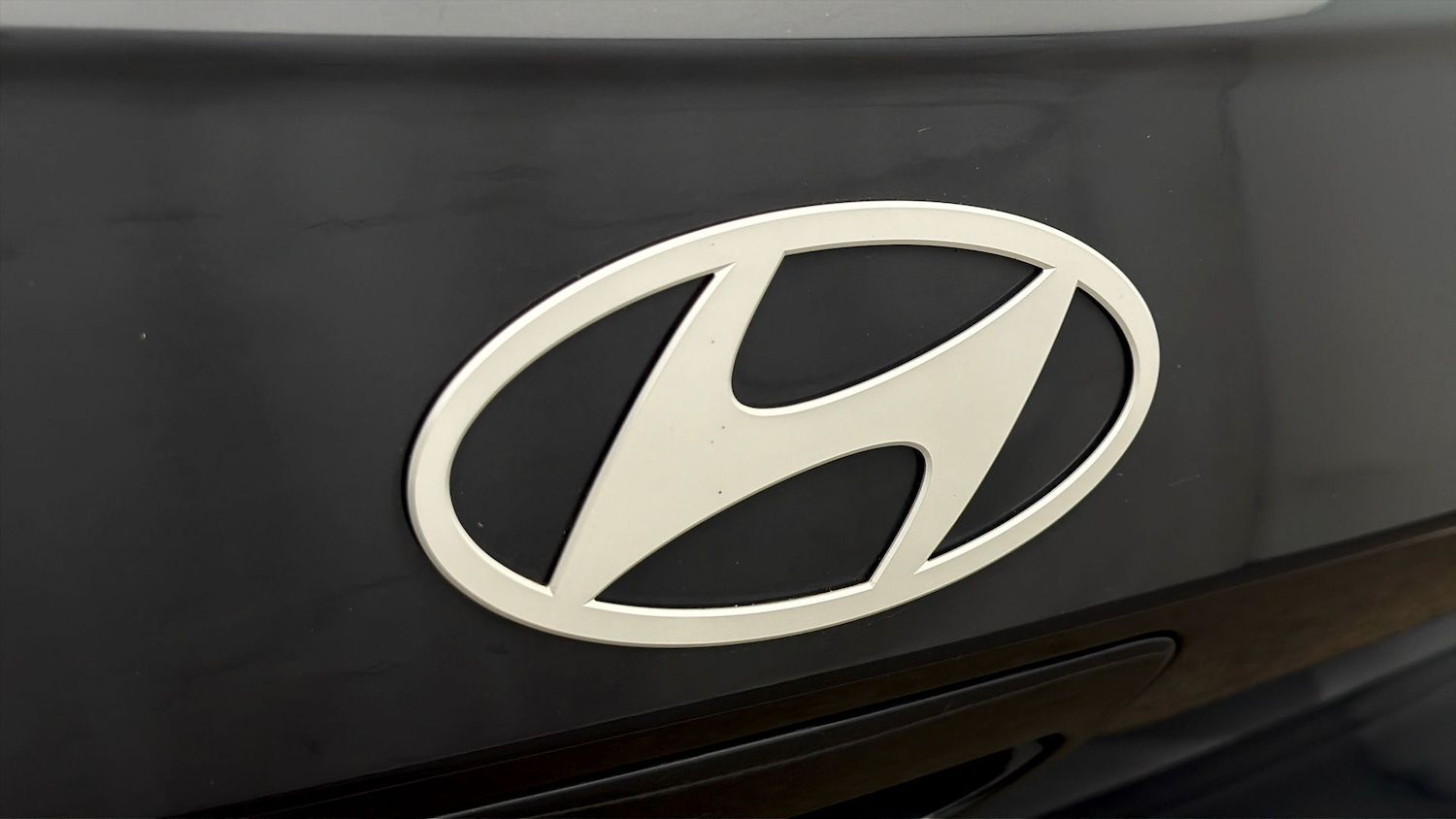 Used Hyundai i10 2023 for sale - 77996894: Photo 21