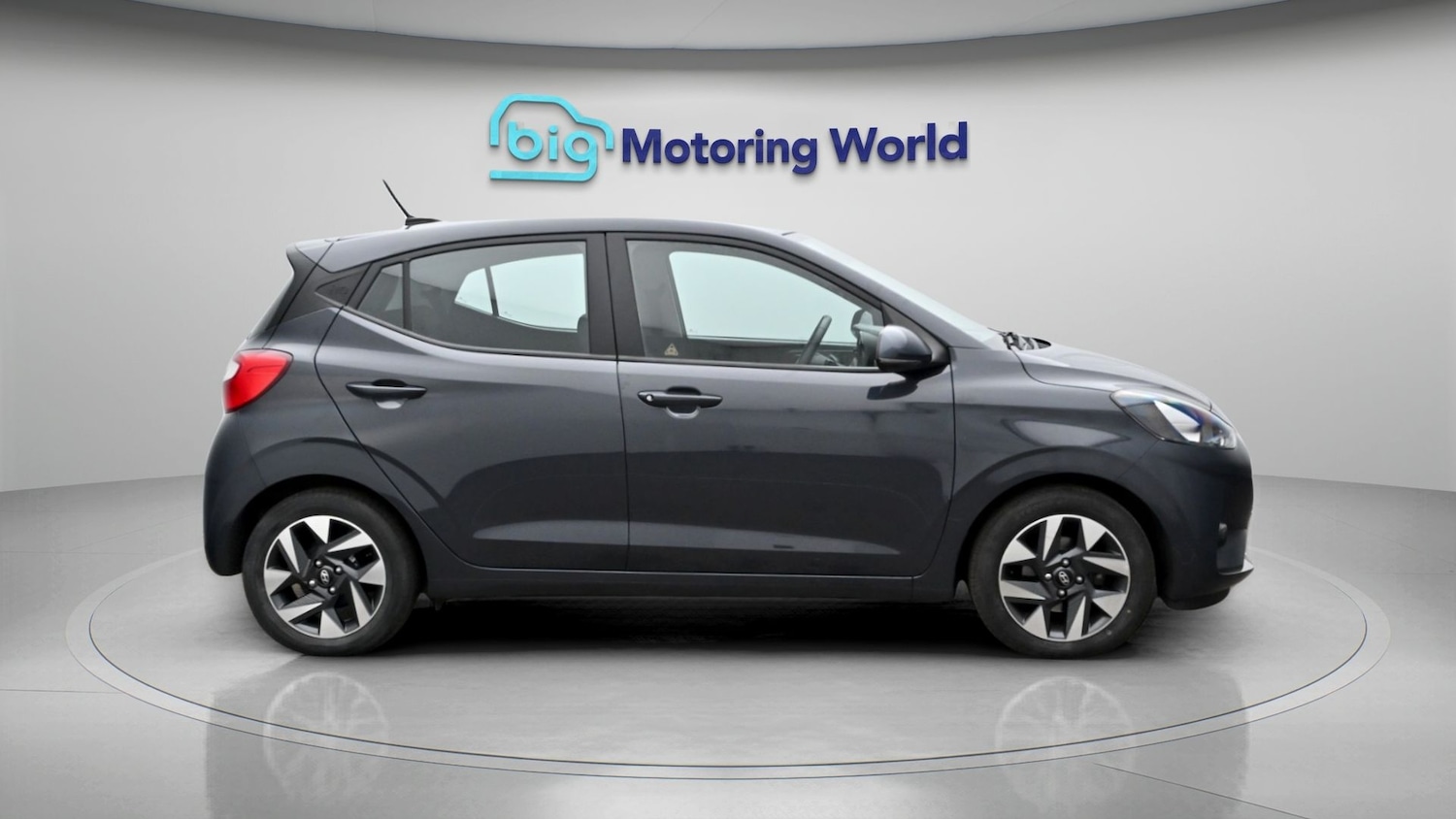 Used Hyundai i10 2023 for sale - 77996894: Photo 8