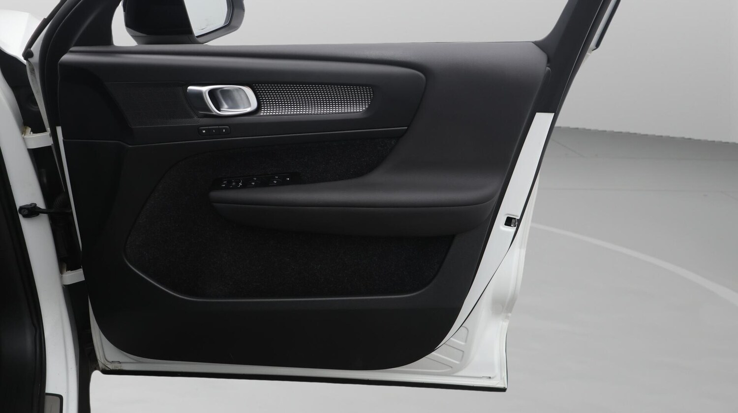 Used Volvo XC40 2021 for sale - 76306899: Photo 16