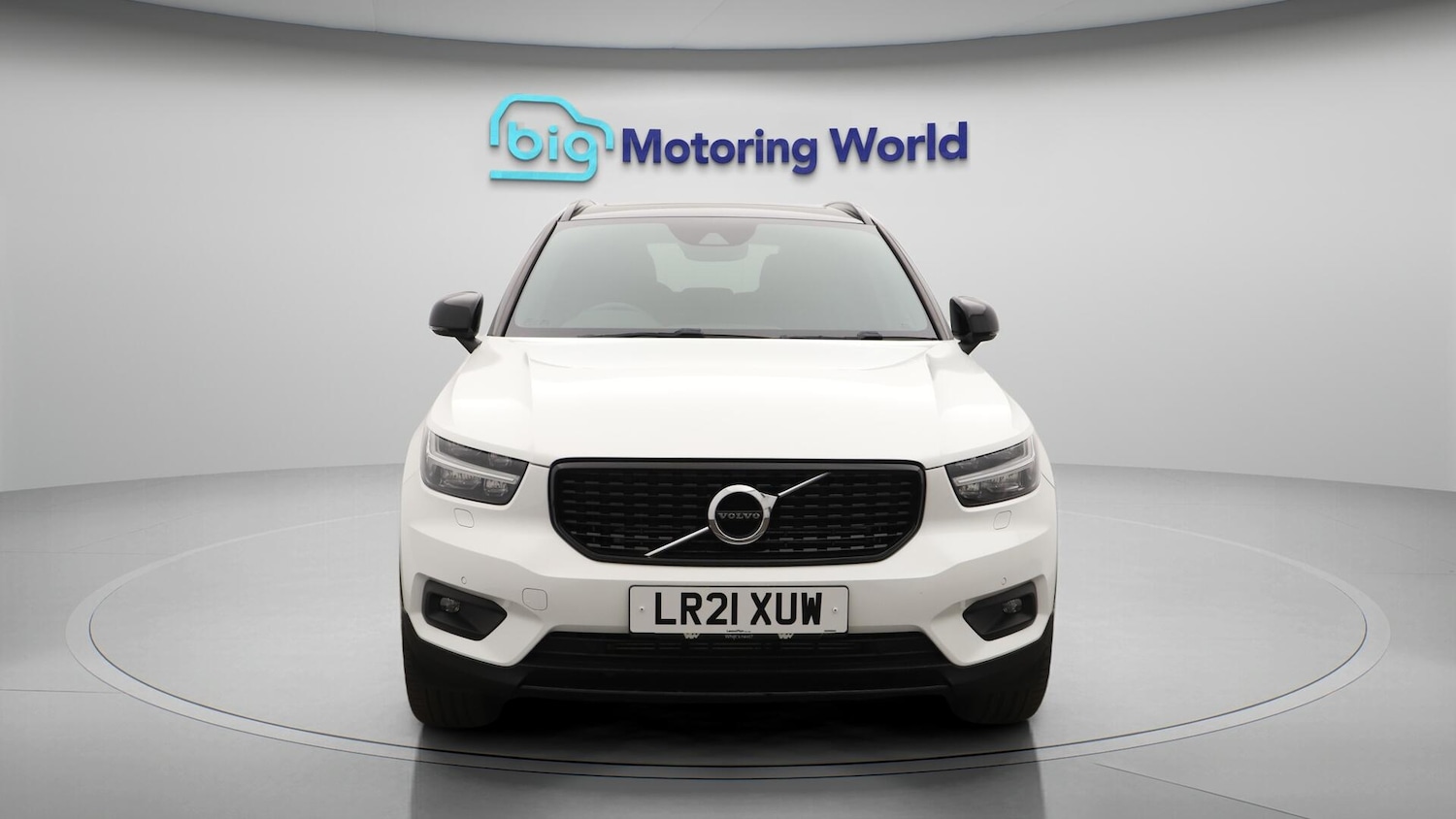 Used Volvo XC40 2021 for sale - 76306899: Photo 3