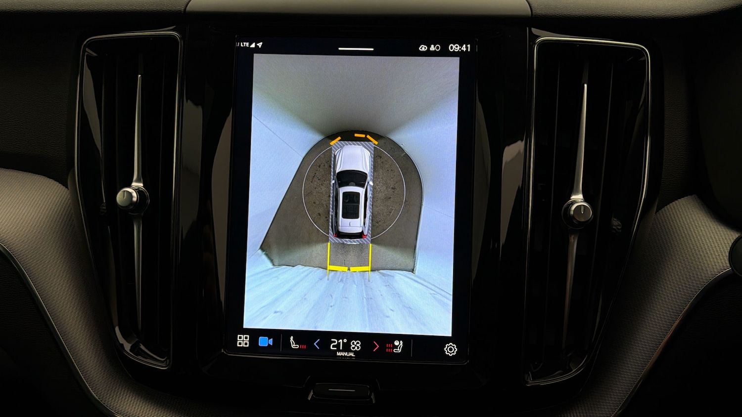 Used Volvo XC60 for sale - 78084974: Photo 27