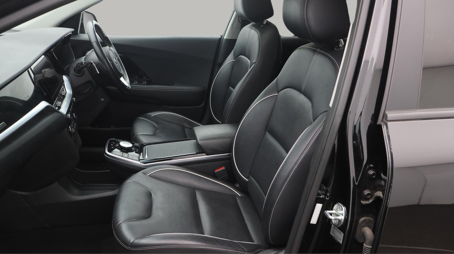 Used Kia Niro 2021 for sale - 76457558: Photo 15