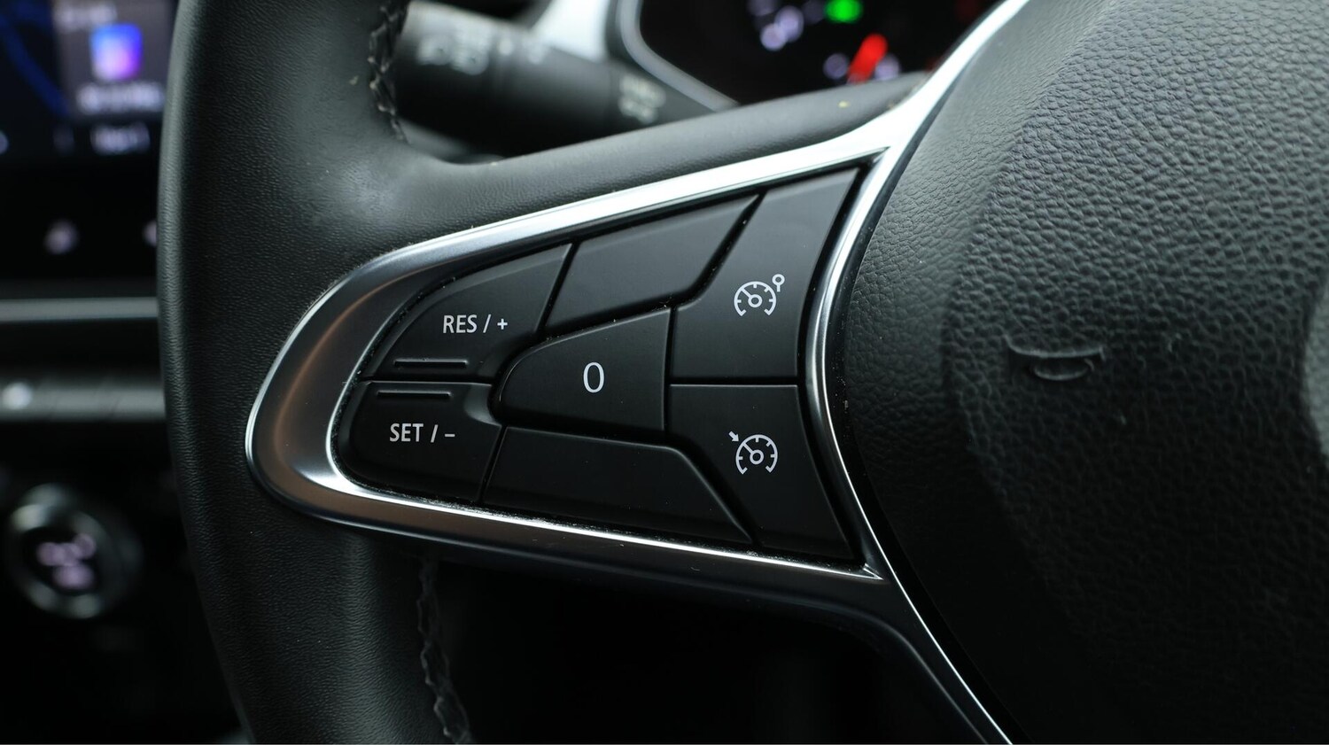 Used Renault Captur 2022 for sale - 76199814: Photo 24