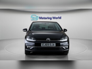 Used Volkswagen Golf 2019 for sale - 77208127: Photo