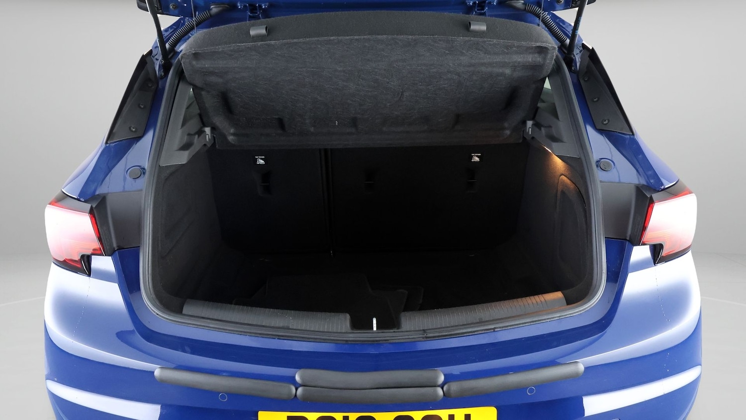 Used Vauxhall Astra 2019 for sale - 77675489: Photo 16