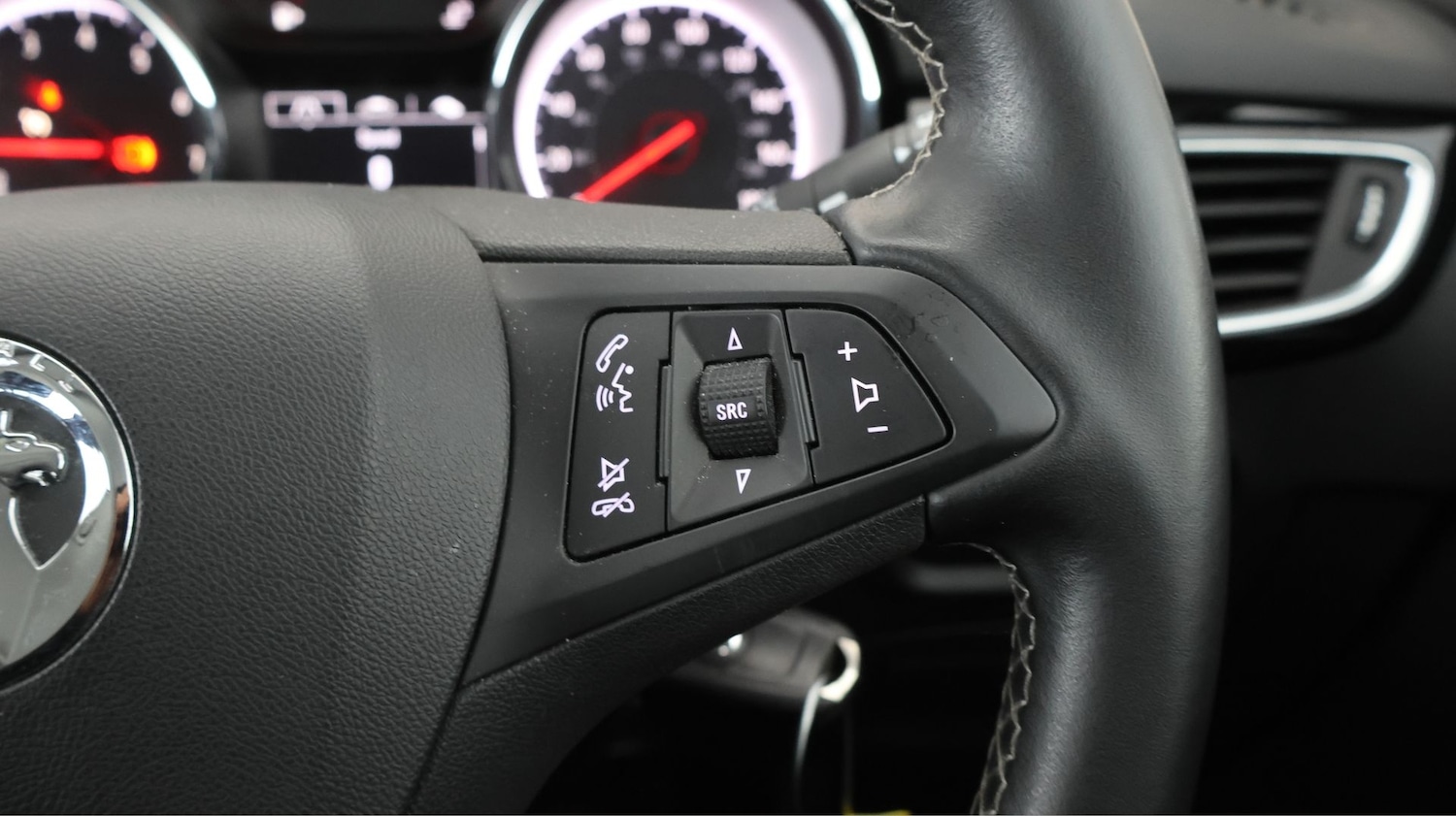 Used Vauxhall Astra 2019 for sale - 77675489: Photo 24