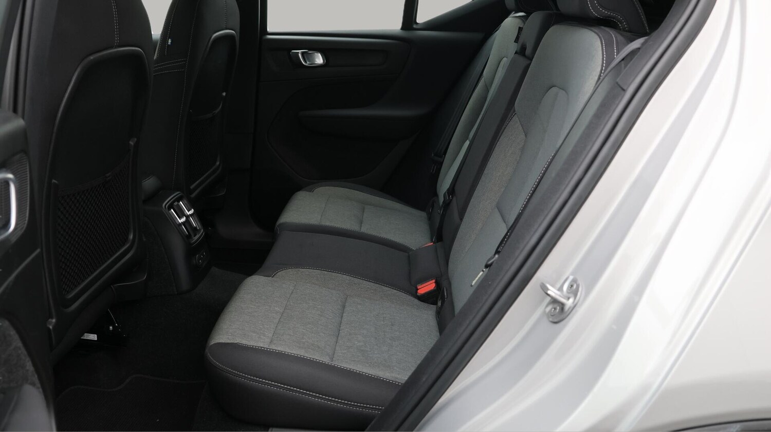 Used Volvo XC40 2022 for sale - 76538411: Photo 17