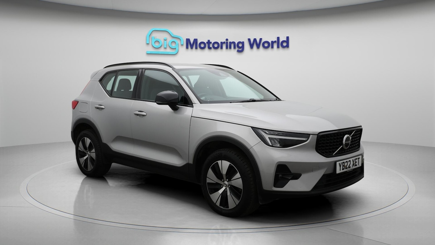 Used Volvo XC40 2022 for sale - 76538411: Photo 2