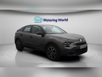 Used Citroen e-C4 2022 for sale - 75657204: Photo