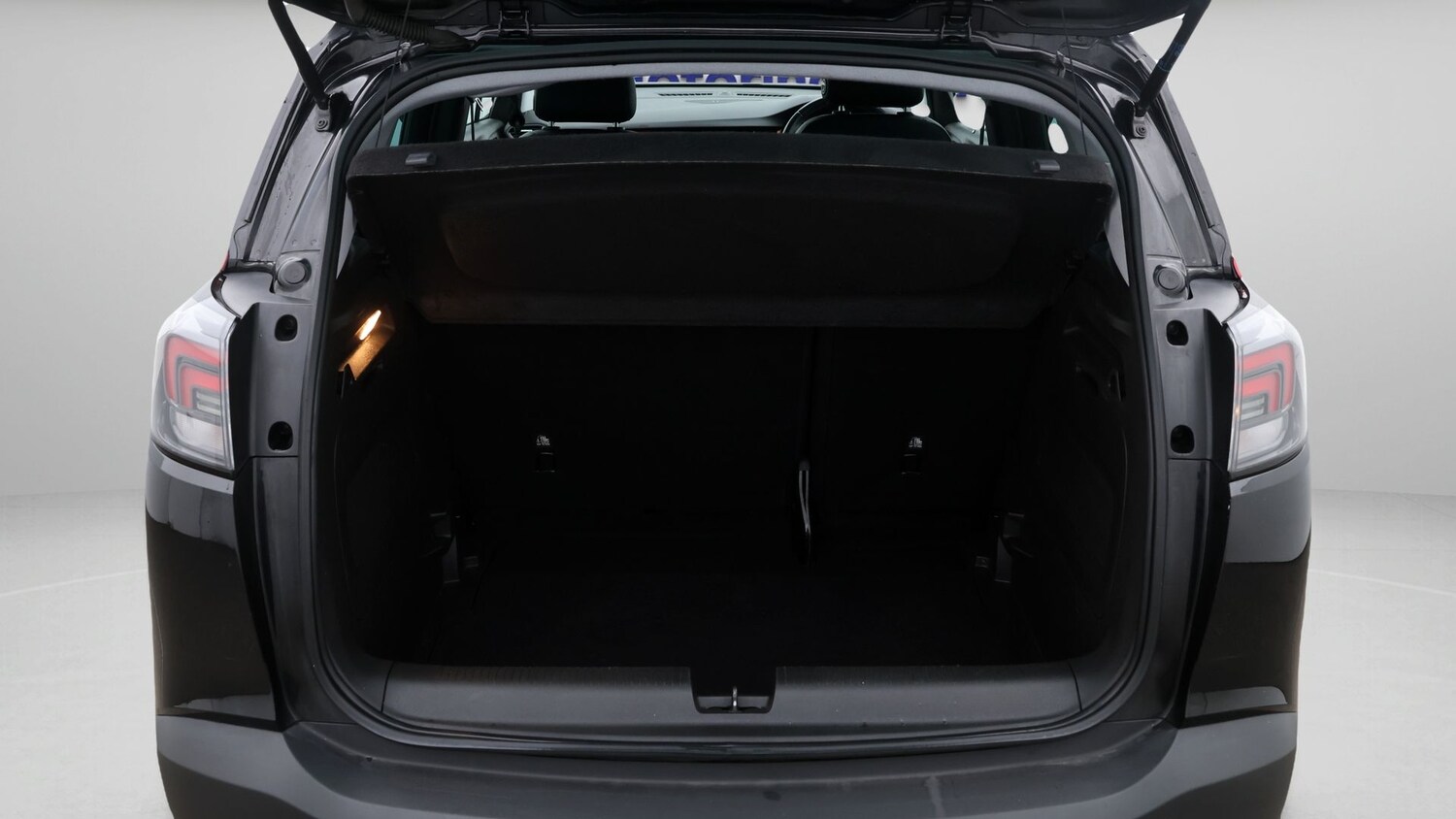 Used Vauxhall Crossland 2022 for sale - 77436259: Photo 17