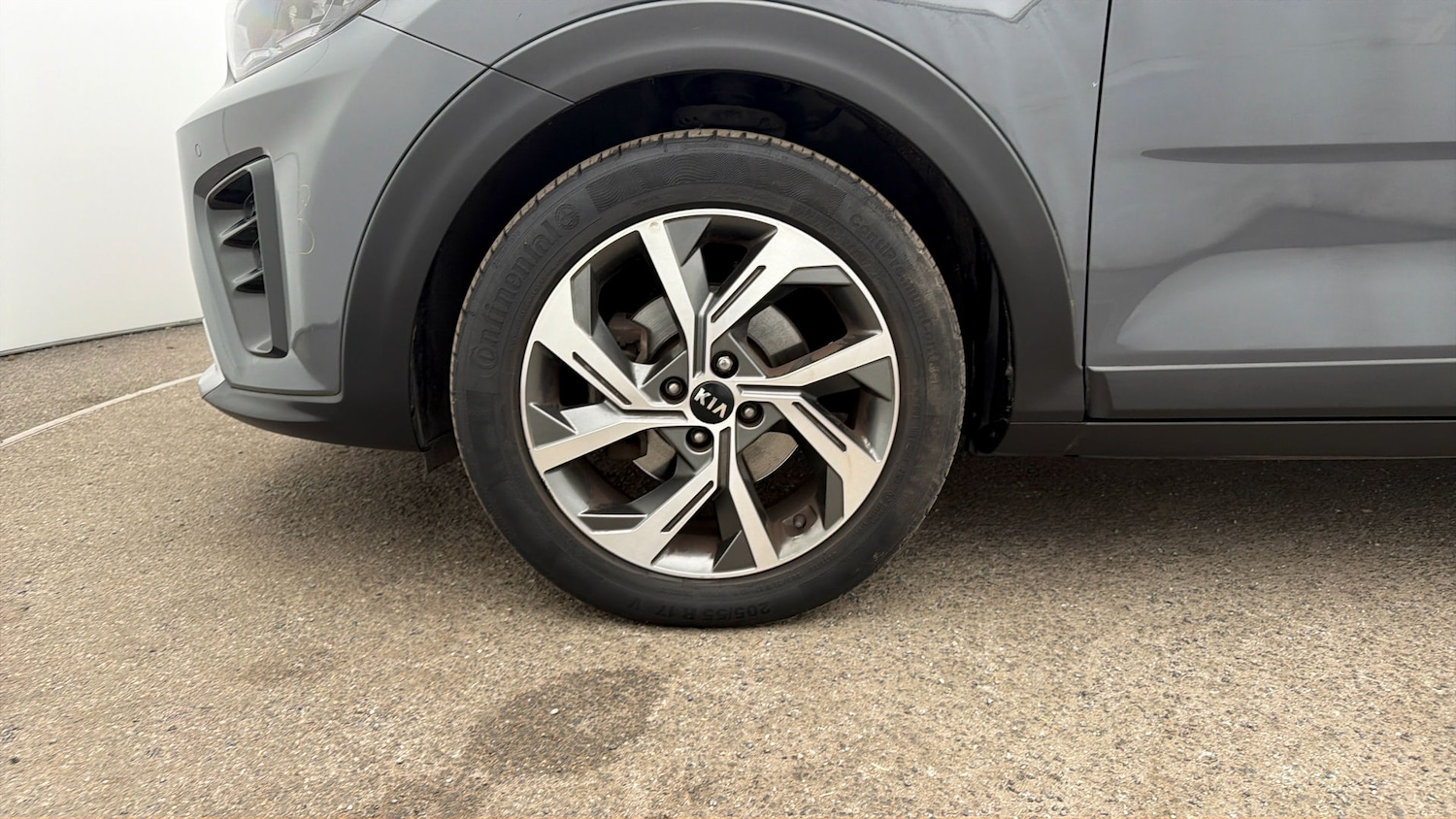 Used Kia Stonic 2021 for sale - 77836289: Photo 17