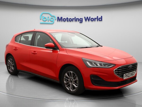 Used Ford Focus 2023 for sale - 76199810: Photo 1