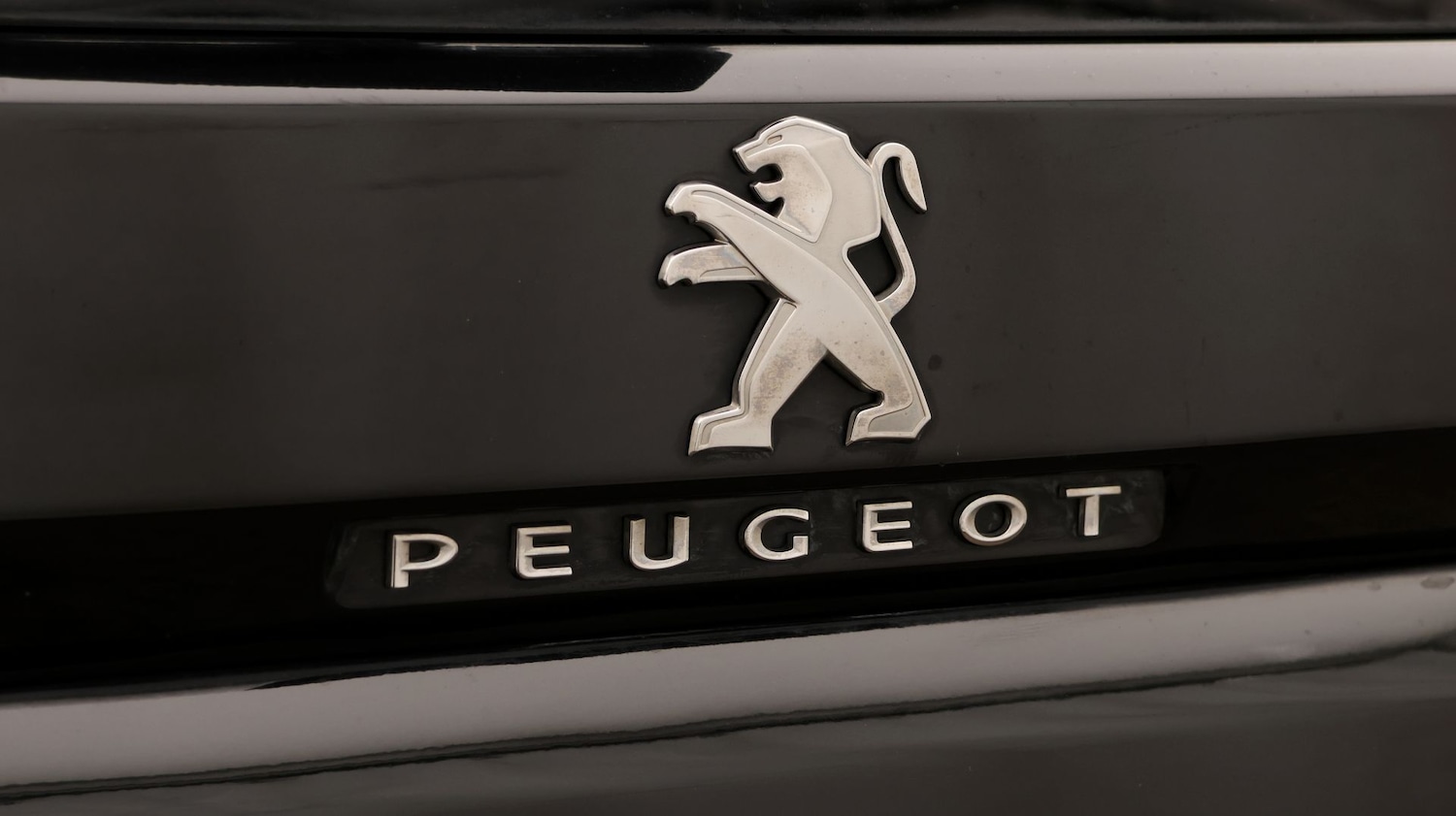 Used Peugeot 5008 2019 for sale - 77220943: Photo 25