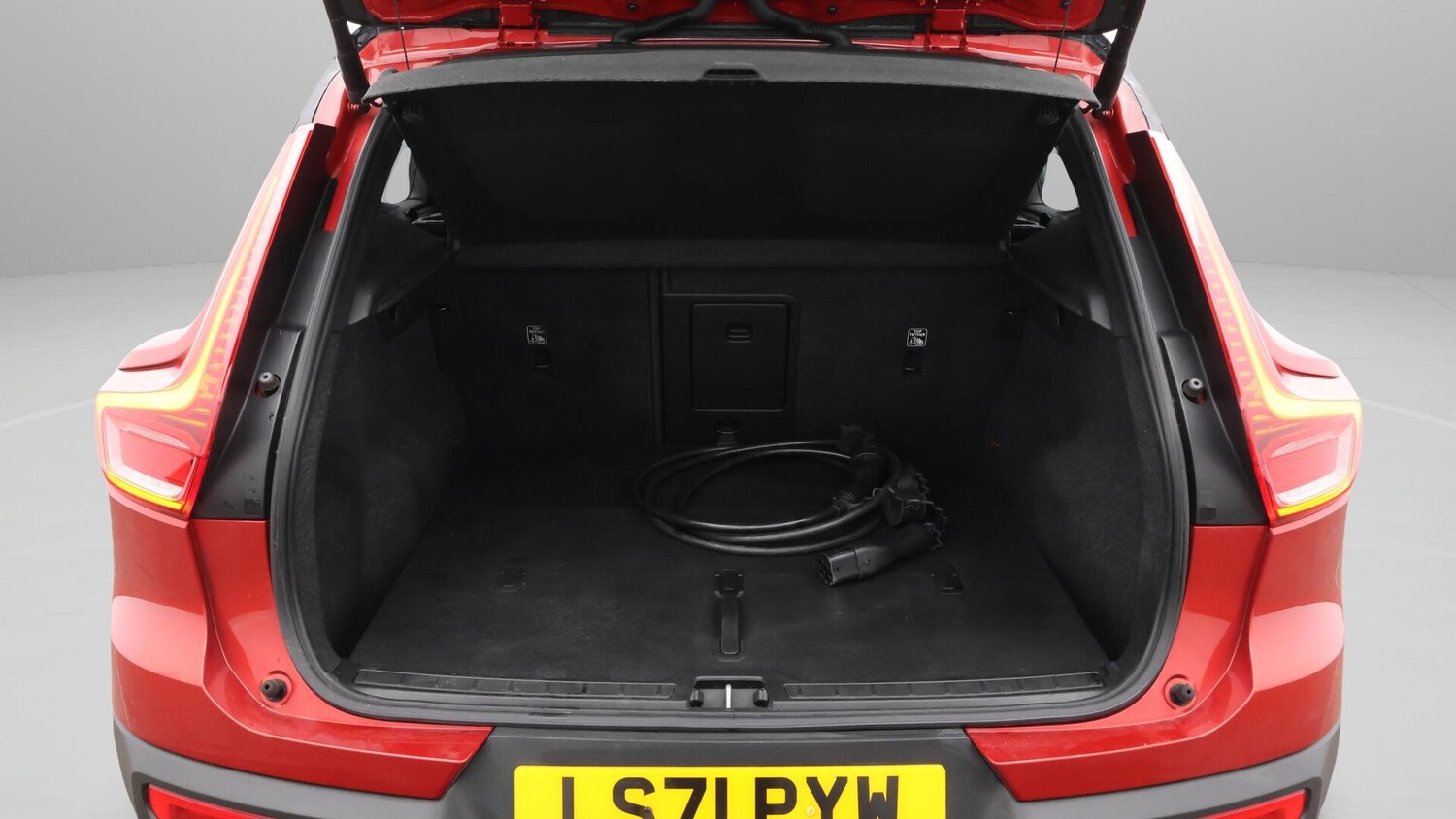 Used Volvo XC40 2021 for sale - 76001109: Photo 18