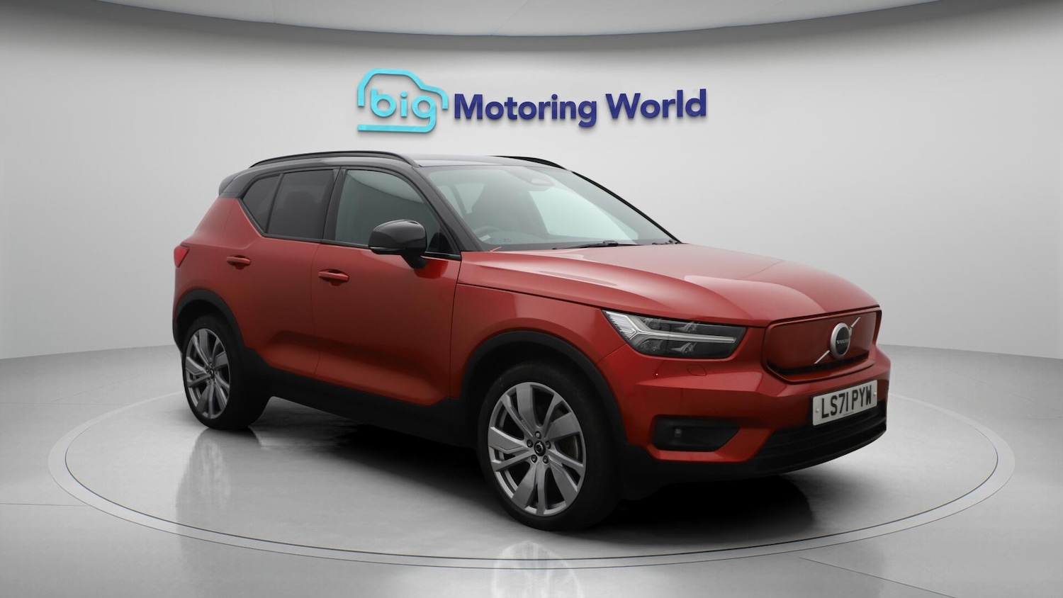 Used Volvo XC40 2021 for sale - 76001109: Photo 2