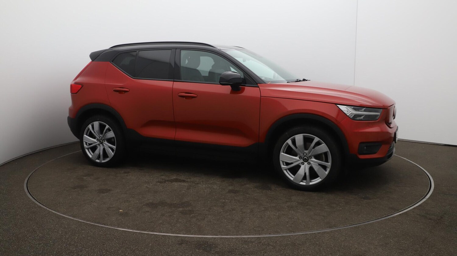 Used Volvo XC40 2021 for sale - 76001109: Photo 46