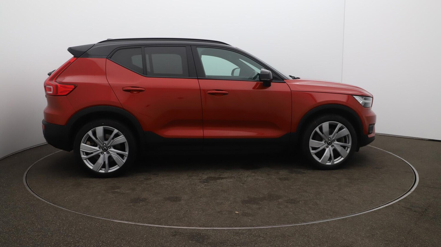 Used Volvo XC40 2021 for sale - 76001109: Photo 50
