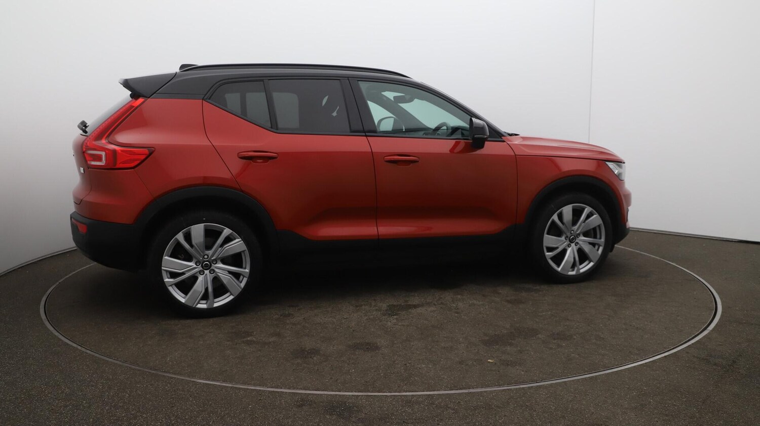 Used Volvo XC40 2021 for sale - 76001109: Photo 51