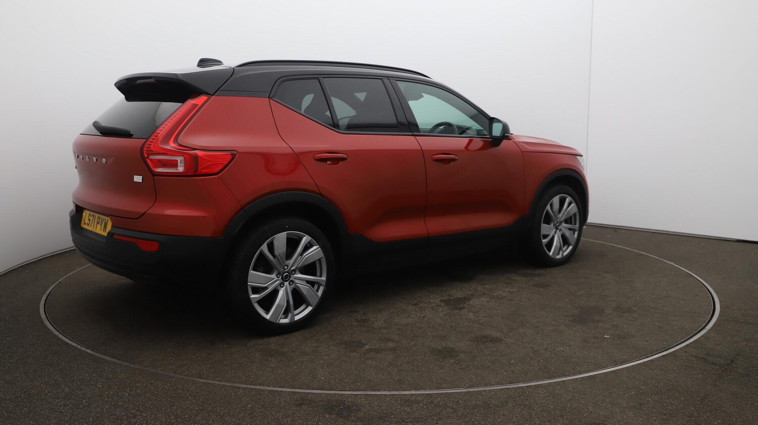 Used Volvo XC40 2021 for sale - 76001109: Photo 53