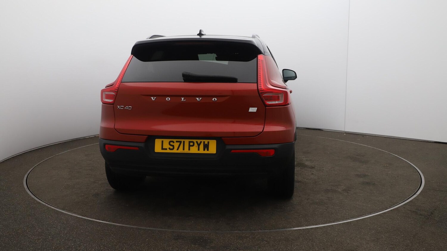 Used Volvo XC40 2021 for sale - 76001109: Photo 57