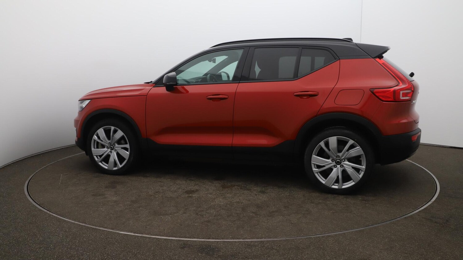 Used Volvo XC40 2021 for sale - 76001109: Photo 58