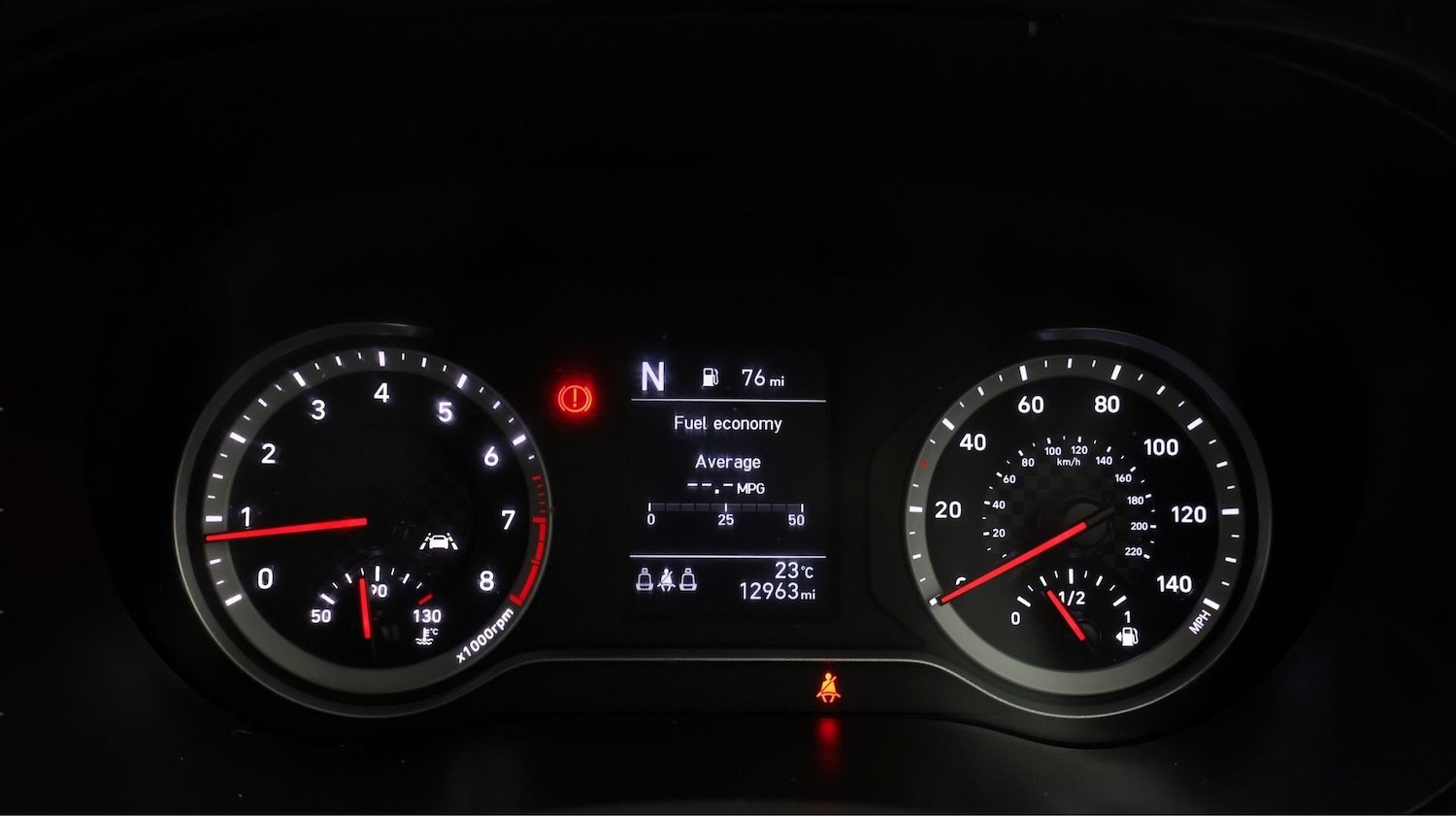 Used Hyundai i10 2022 for sale - 77618631: Photo 10