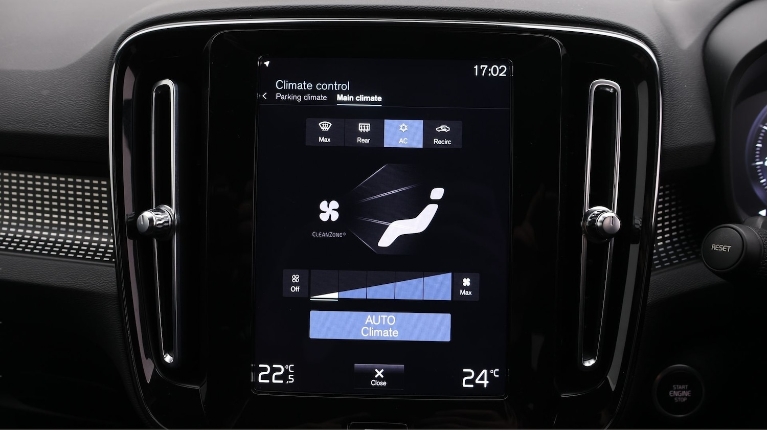 Used Volvo XC40 2021 for sale - 78055600: Photo 12