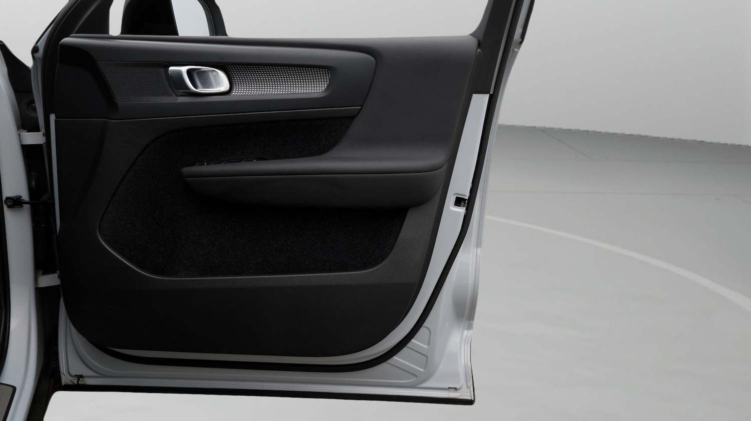 Used Volvo XC40 2021 for sale - 78055600: Photo 15