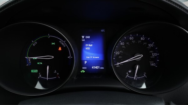 Used Toyota C-HR 2019 for sale - 76283860: Photo 11