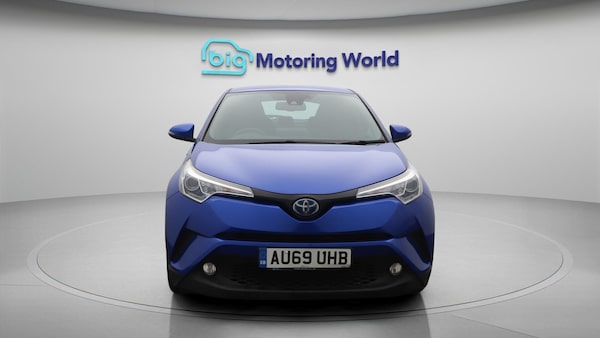 Used Toyota C-HR 2019 for sale - 76283860: Photo 3