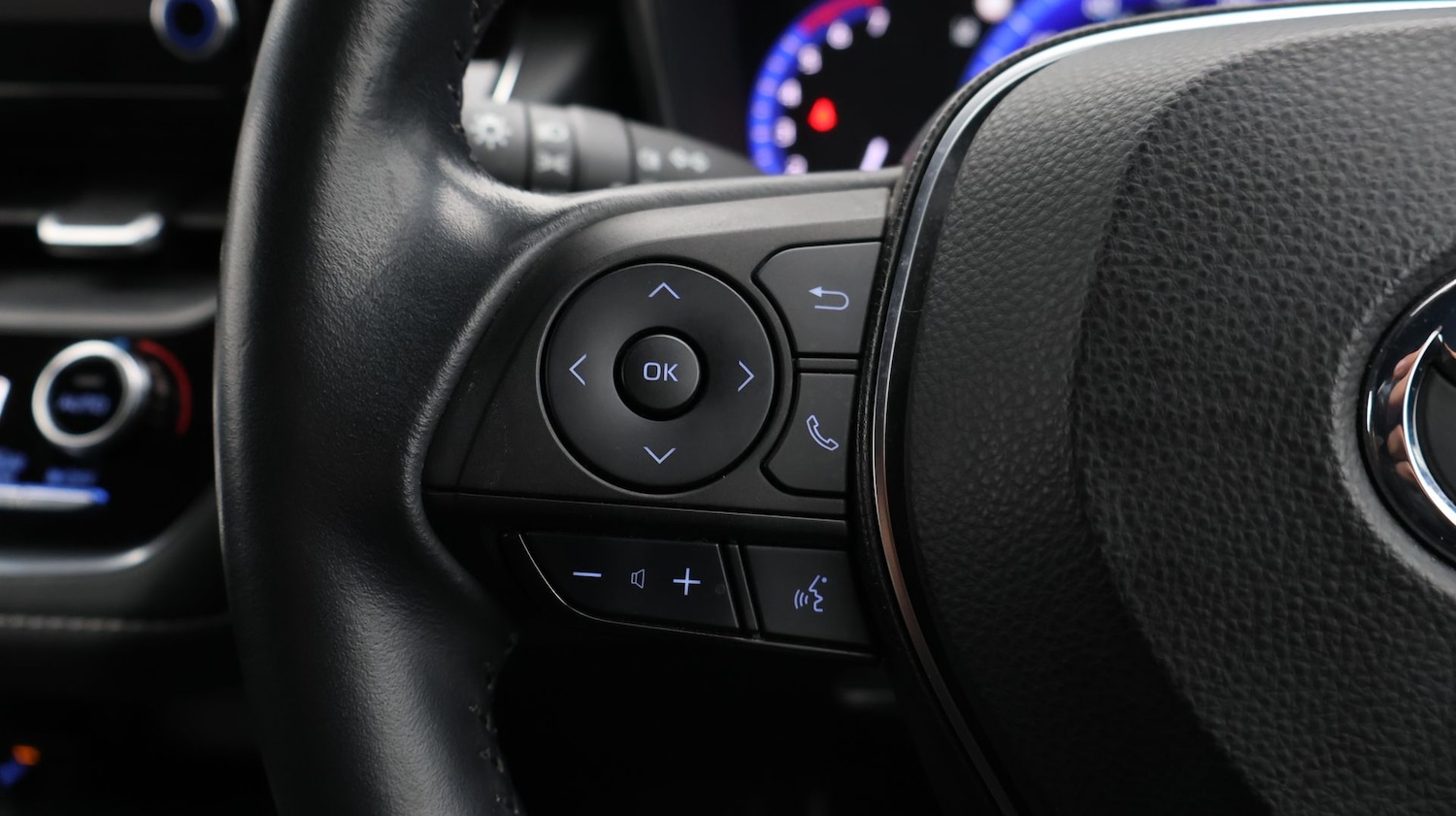 Used Toyota Corolla 2023 for sale - 77607040: Photo 26