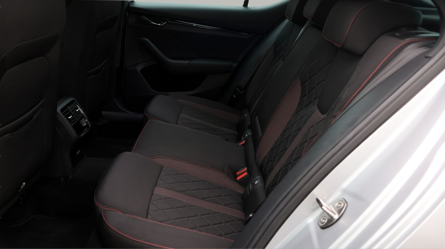 Used Skoda Octavia 2022 for sale - 77669140: Photo 16