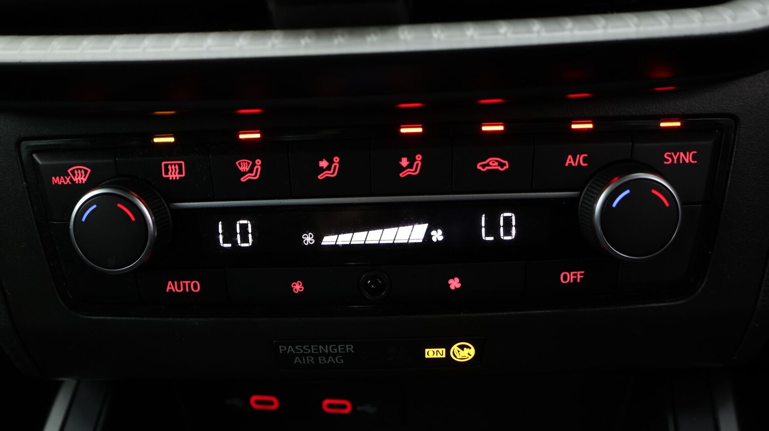 Used SEAT Arona 2024 for sale - 77271127: Photo 12