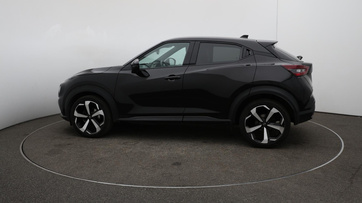 Used Nissan Juke 2023 for sale - 75990544: Photo 59
