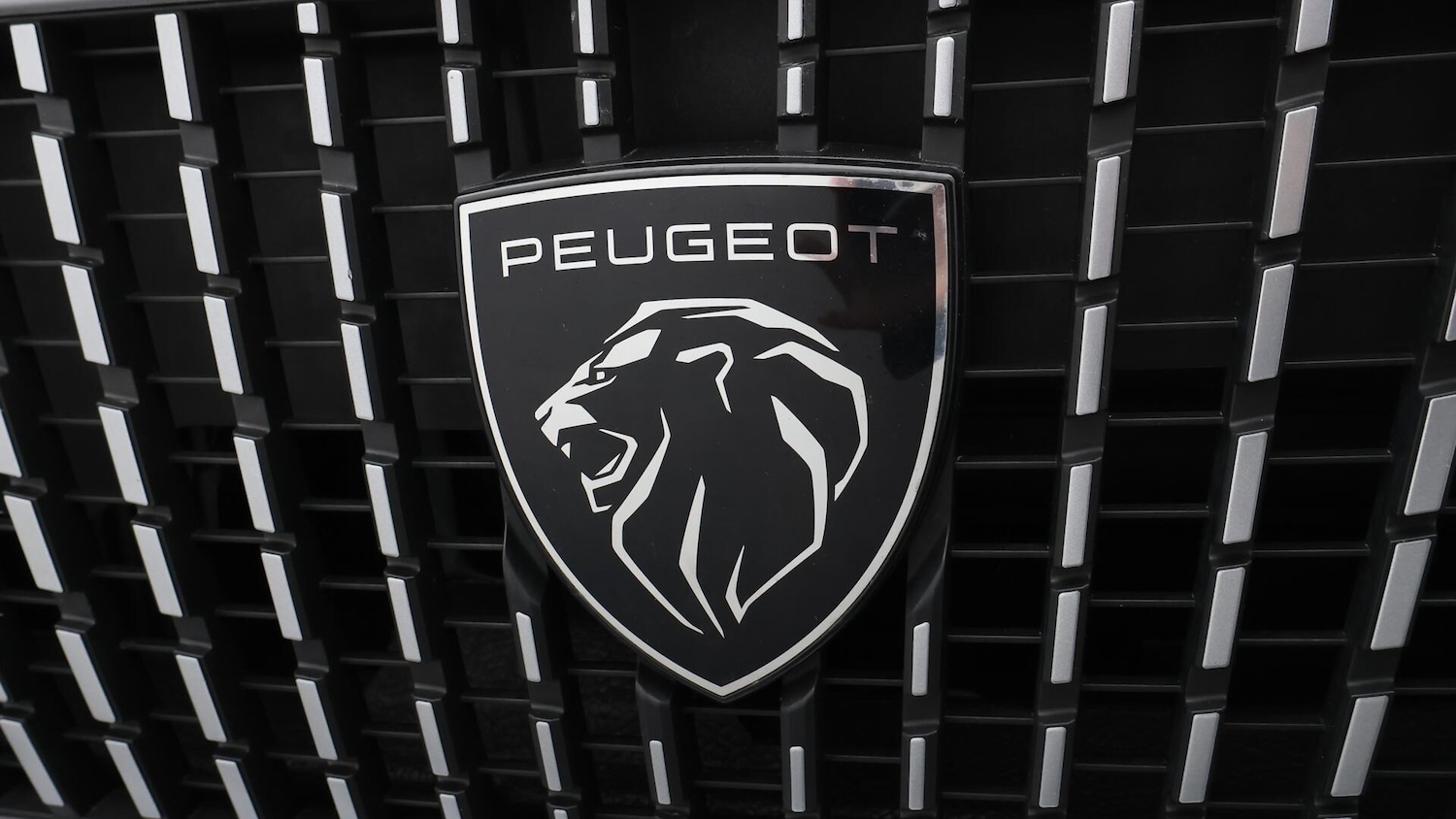 Used Peugeot 2008 2024 for sale - 76658738: Photo 21