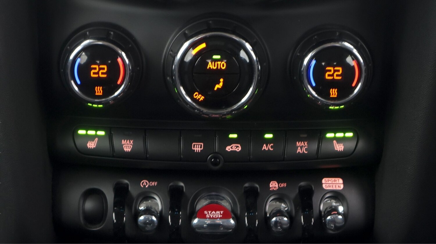 Used MINI Hatch 2023 for sale - 77231150: Photo 12