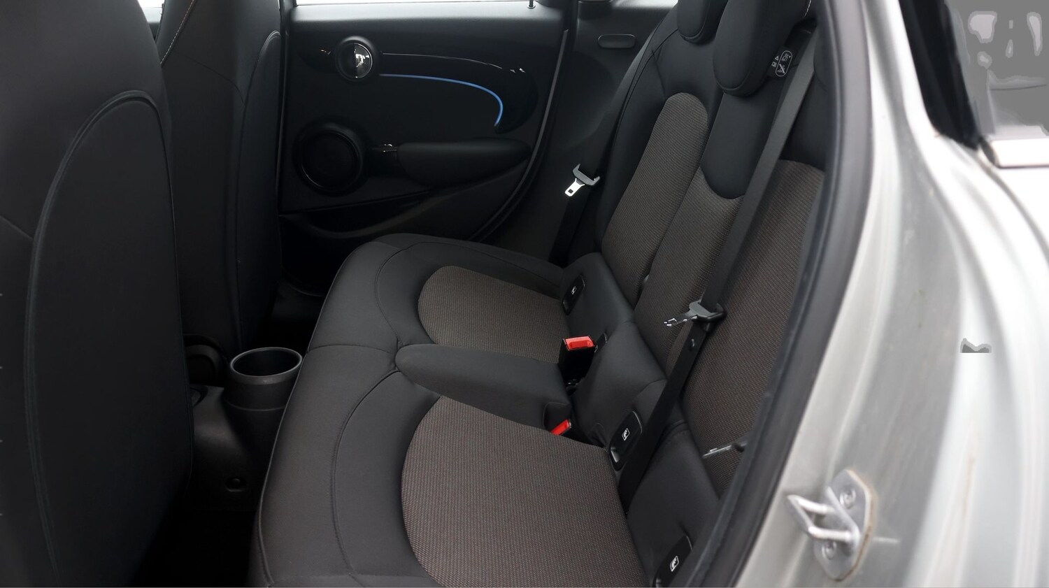 Used MINI Hatch 2023 for sale - 77231150: Photo 16