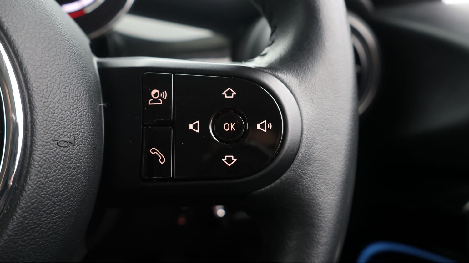 Used MINI Hatch 2023 for sale - 77231150: Photo 22