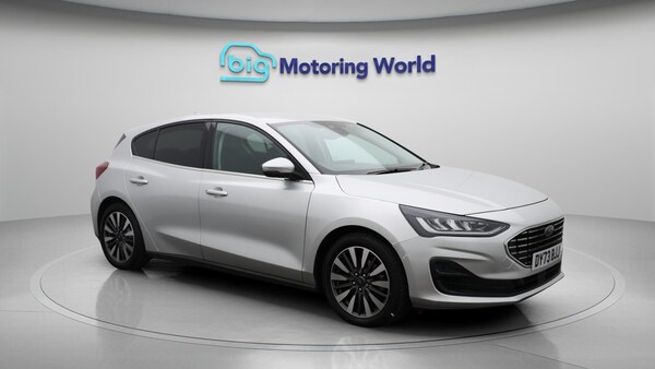 Used Ford Focus 2023 for sale - 75477562: Photo 2