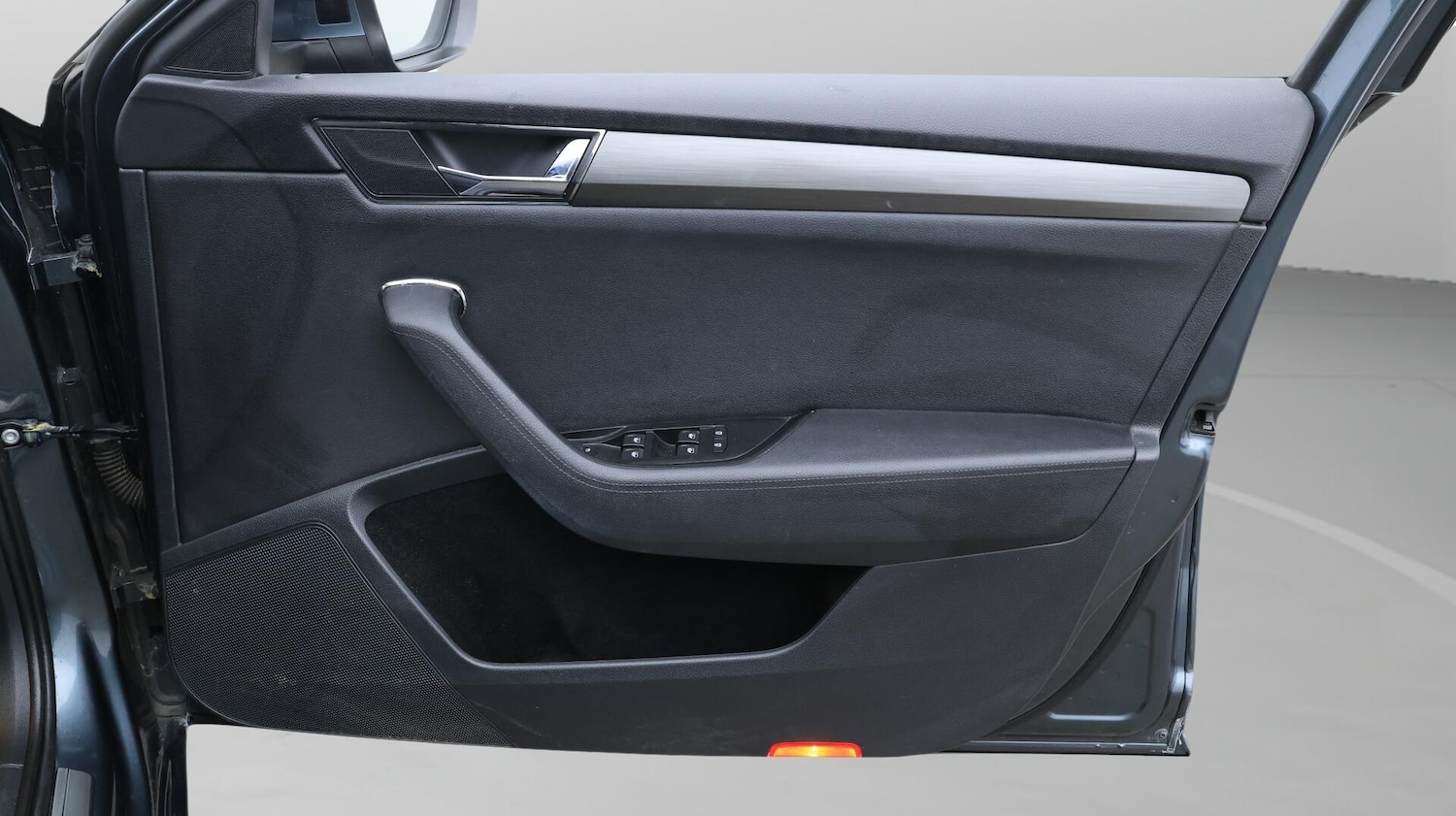 Used Skoda Superb 2020 for sale - 76423892: Photo 16