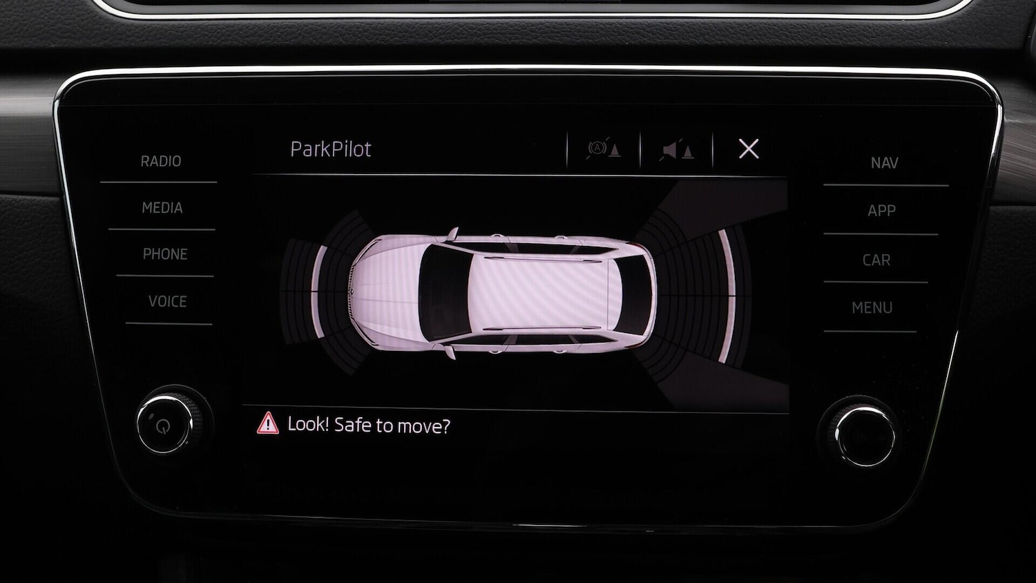 Used Skoda Superb 2020 for sale - 76423892: Photo 24