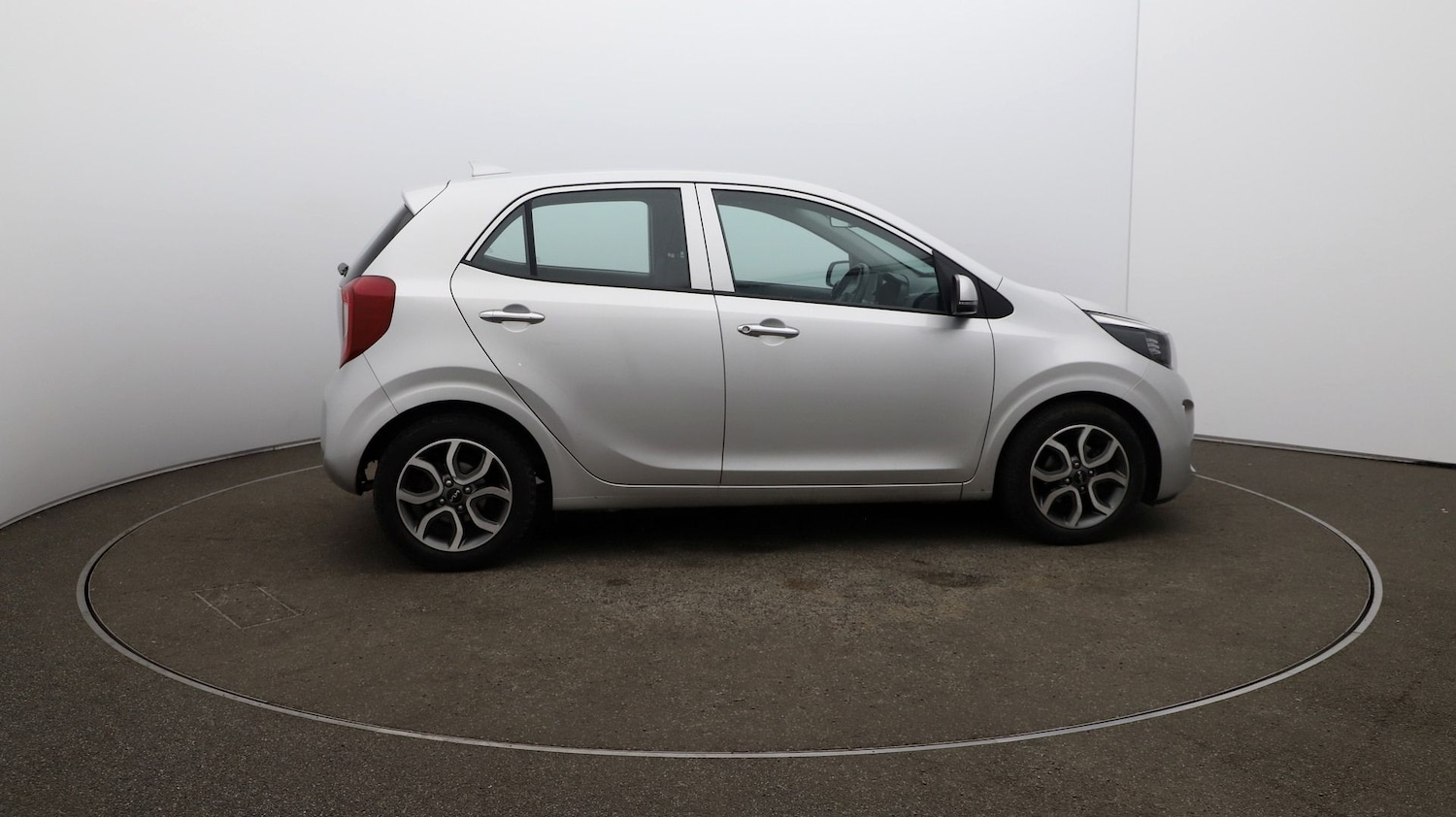 Used Kia Picanto for sale - 76810581: Photo 42