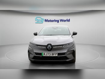 Used Renault Megane E Tech 2023 for sale - 77750148: Photo
