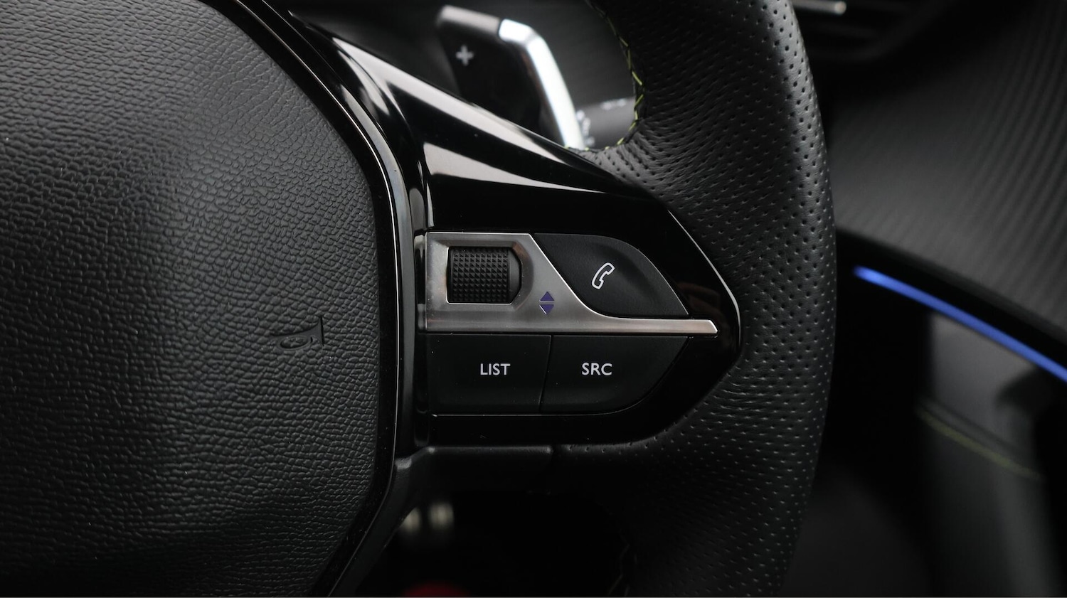 Used Peugeot 2008 2024 for sale - 76361162: Photo 25