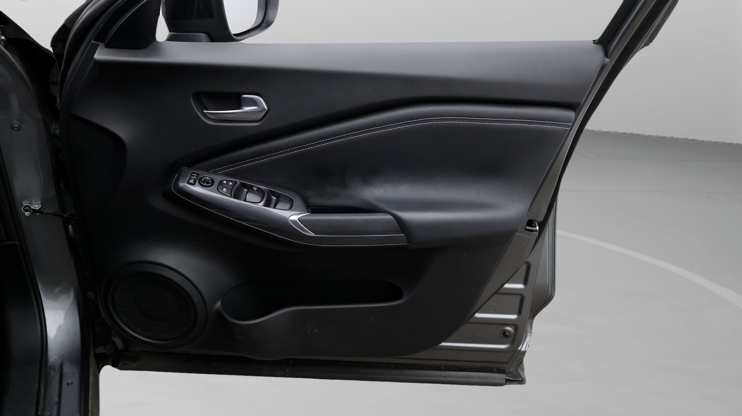 Used Nissan Juke 2023 for sale - 77890127: Photo 15