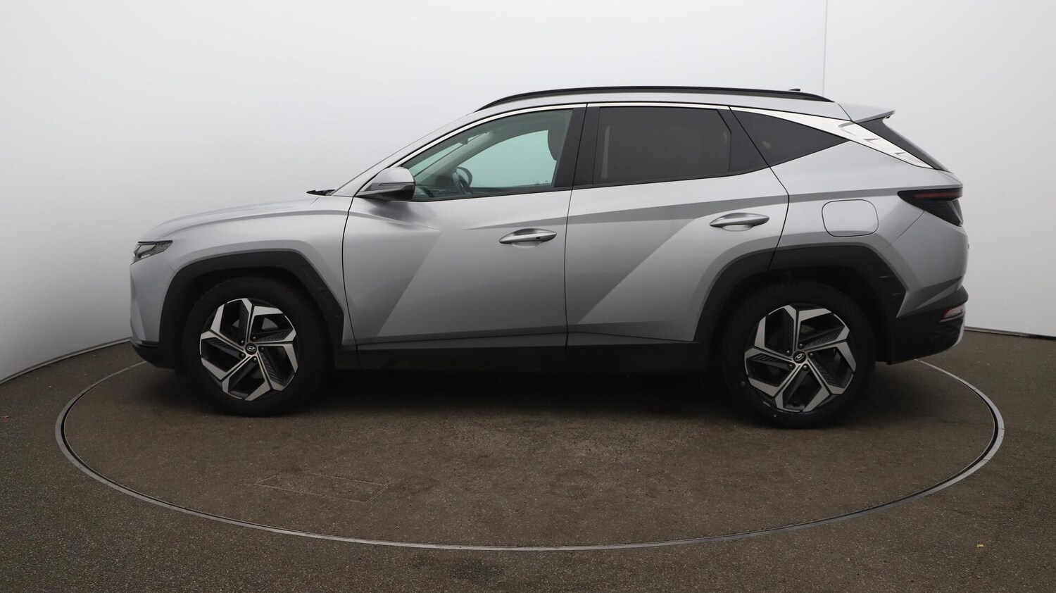 Used Hyundai TUCSON 2022 for sale - 76032016: Photo 65