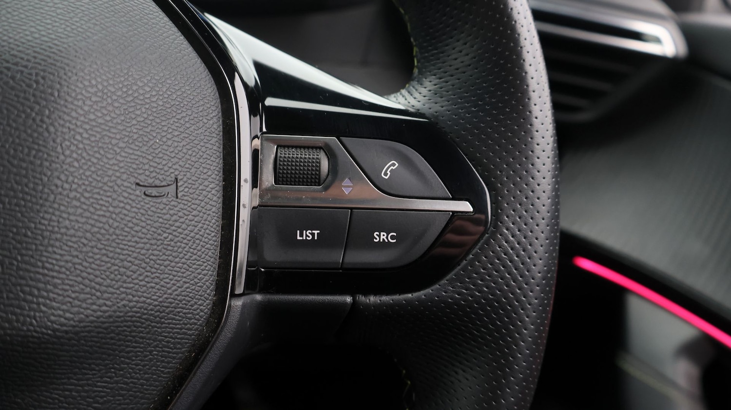 Used Peugeot 2008 2021 for sale - 77449972: Photo 28